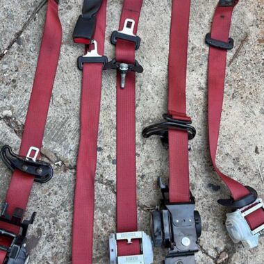 Red Hellcat seatbelts