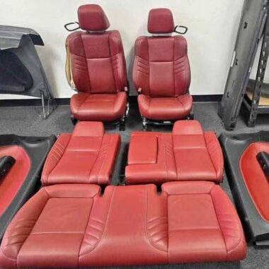 Hellcat Challenger Laguna leather interior