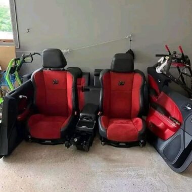Dodge Charger Scat Pack Alcantara seats